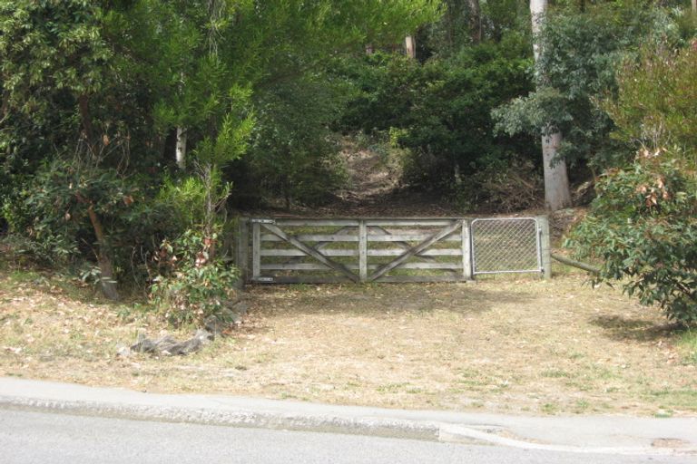 Photo of property in 18 Marine Drive, Diamond Harbour, 8971