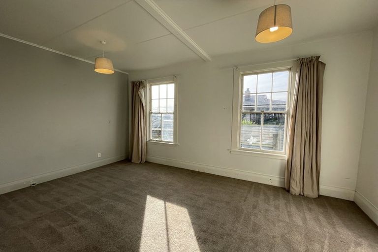 Photo of property in 130 Te Awa Avenue, Te Awa, Napier, 4110