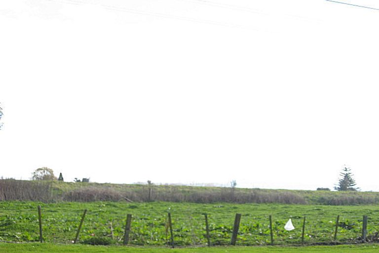 Photo of property in 11 Hydro Road, Edgecumbe, 3120