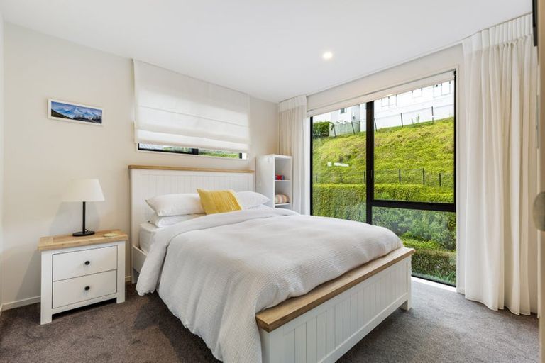 Photo of property in 66 Arran Point Parade, Orewa, 0931