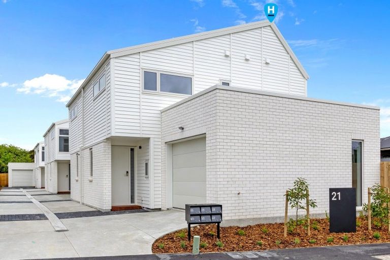Photo of property in 1/21 Courtenay Street, St Albans, Christchurch, 8014