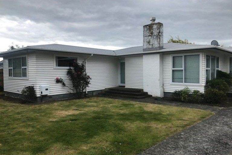 Photo of property in 989 High Street, Avalon, Lower Hutt, 5011