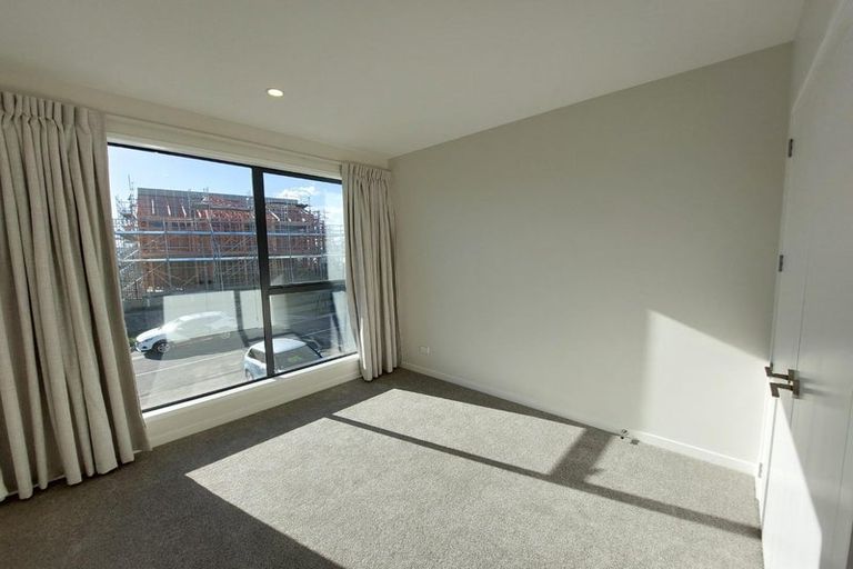 Photo of property in 35 Porowha Road, Westgate, Auckland, 0814