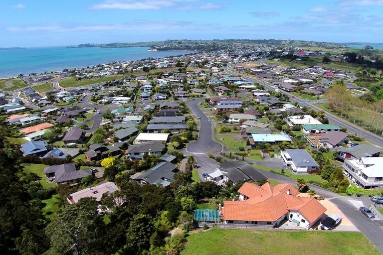 Photo of property in 24 Brampton Road, Snells Beach, 0920