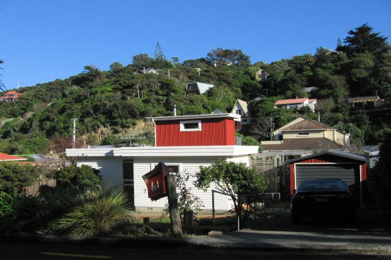 Photo of property in 61 Cluny Road, Plimmerton, Porirua, 5026