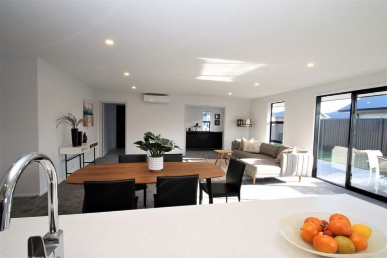 Photo of property in 38 Owhiro Avenue, Mosgiel, 9024