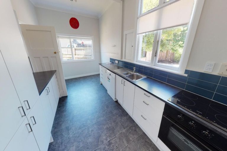 Photo of property in 26 Limbrick Street, Terrace End, Palmerston North, 4410
