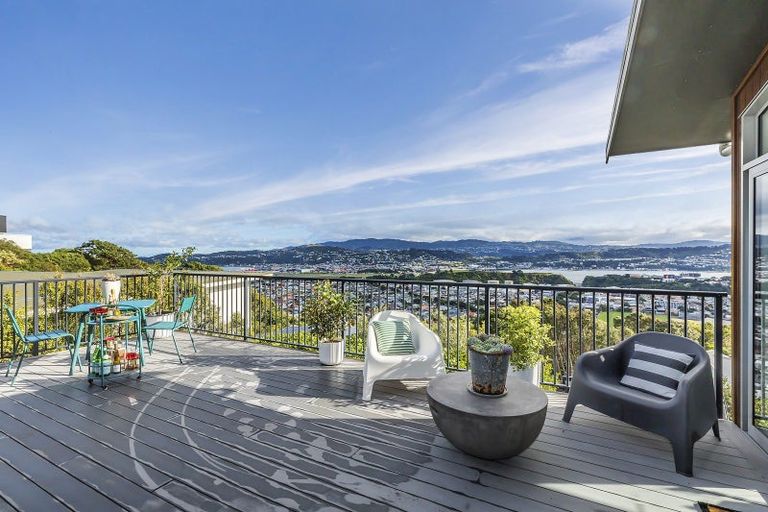 Photo of property in 85e Seatoun Heights Road, Seatoun, Wellington, 6022