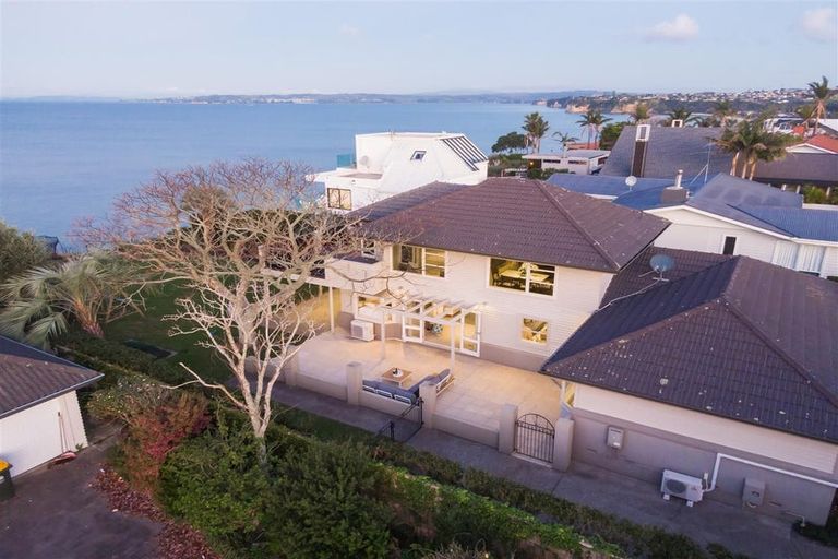 Photo of property in 136 Clovelly Road, Bucklands Beach, Auckland, 2012