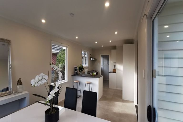 Photo of property in 9 Mappleton Avenue, Burnside, Christchurch, 8053