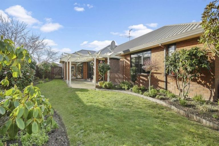 Photo of property in 3 Lutheran Close, Burwood, Christchurch, 8083