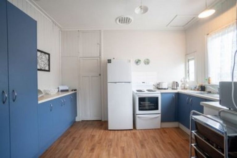 Photo of property in 27a Stewart Crescent, Hokowhitu, Palmerston North, 4410