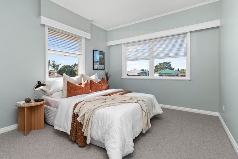 Photo of property in 132a Coronation Road, Mangere Bridge, Auckland, 2022