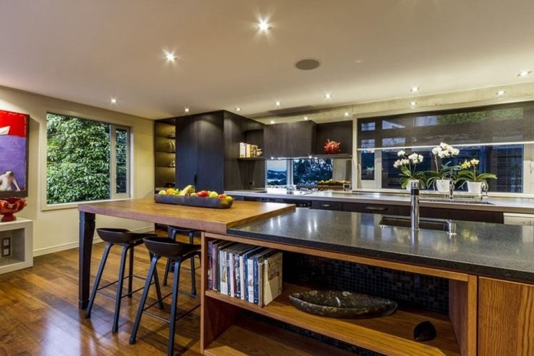 Photo of property in 1/50 Whitby Crescent, Mairangi Bay, Auckland, 0630