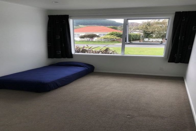 Photo of property in 13 Nathan Street, Tawa, Wellington, 5028