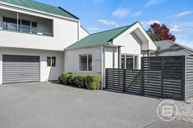 Photo of property in 1/50 Division Street, Riccarton, Christchurch, 8041