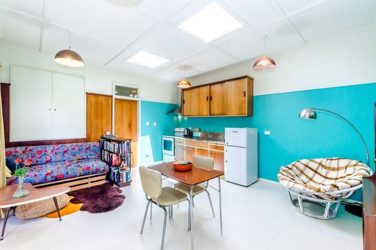 Photo of property in 22a Te Miti Street, Paekakariki, 5034