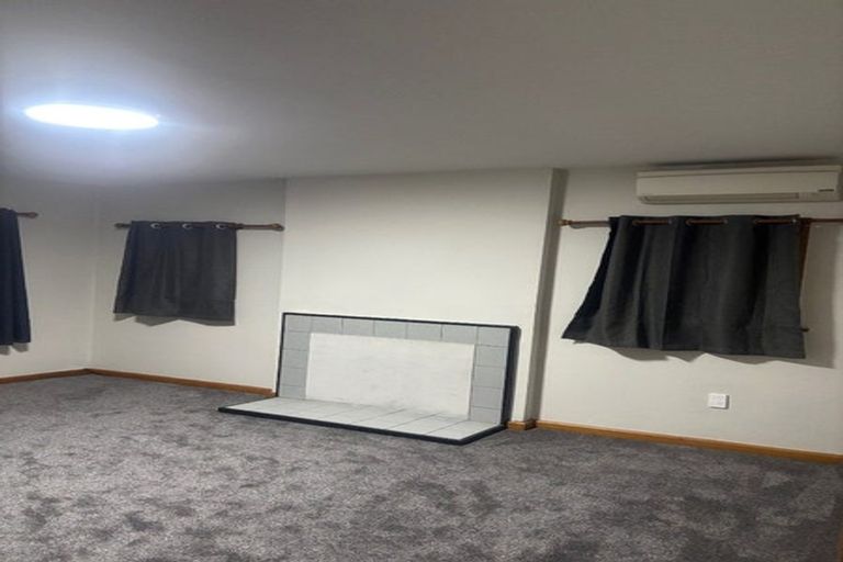 Photo of property in 100 Suva Street, Upper Riccarton, Christchurch, 8041