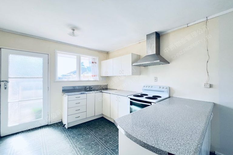 Photo of property in 2/31a Vine Street, Mangere East, Auckland, 2024