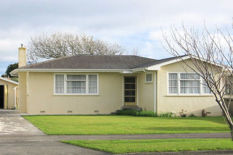Photo of property in 106 Fitzroy Street, Terrace End, Palmerston North, 4410