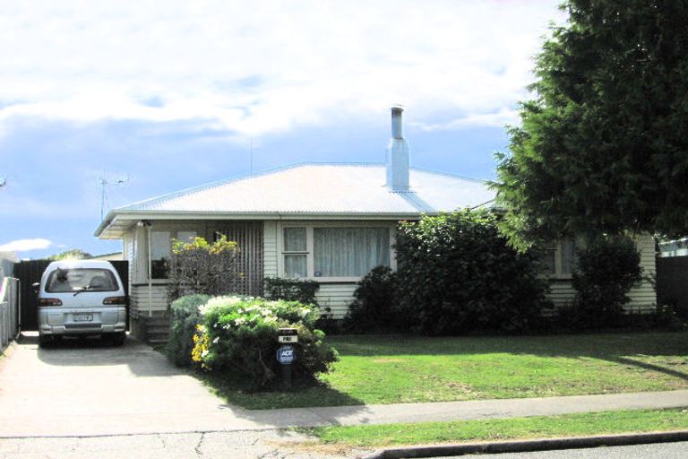 Photo of property in 21 Wyatt Avenue, Onekawa, Napier, 4110