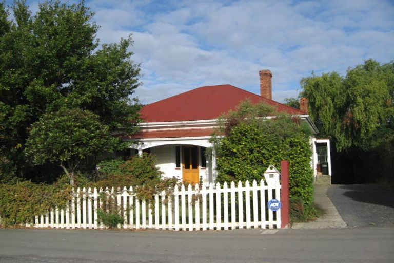 Photo of property in 56 Gladstone Road North, Mosgiel, 9024