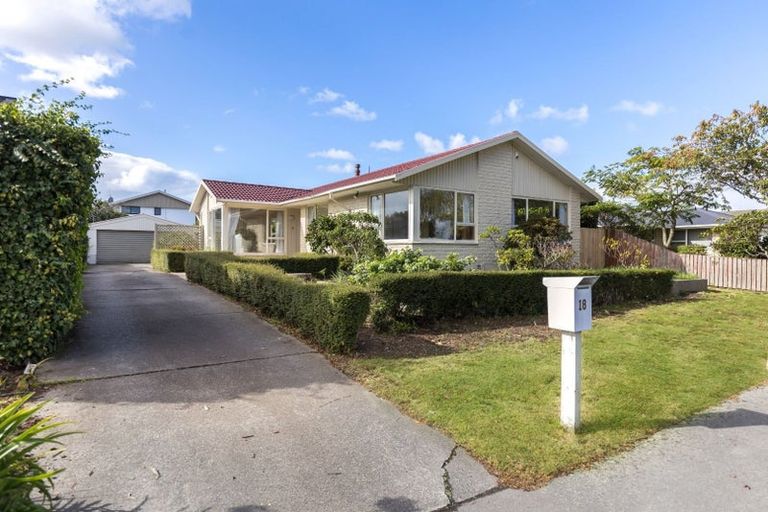 Photo of property in 18 Glenside Avenue, Ilam, Christchurch, 8041