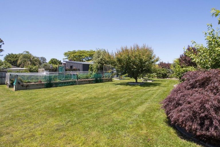 Photo of property in 2 Bransley Grove, Katikati, 3129