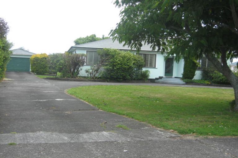 Photo of property in 27 Paterson Street, Pahiatua, 4910