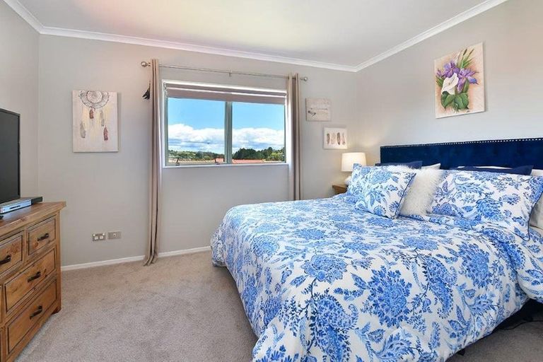 Photo of property in 11 Midshipman Court, Gulf Harbour, Whangaparaoa, 0930