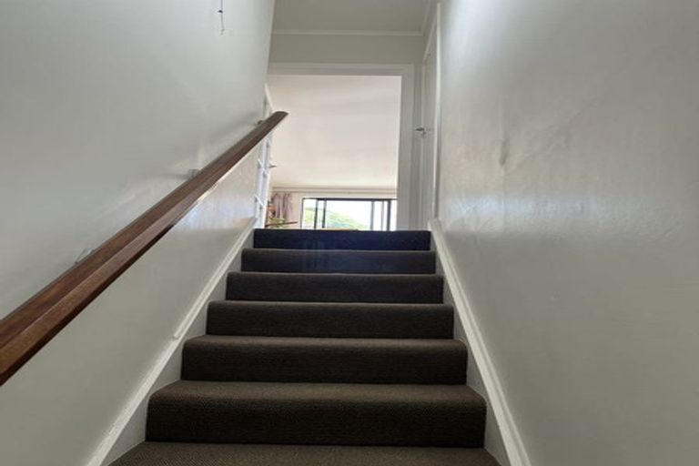 Photo of property in 57 Queens Drive, Lyall Bay, Wellington, 6022