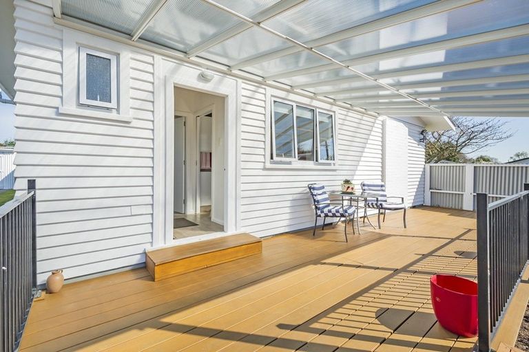 Photo of property in 22 Taumutu Road, Southbridge, 7602