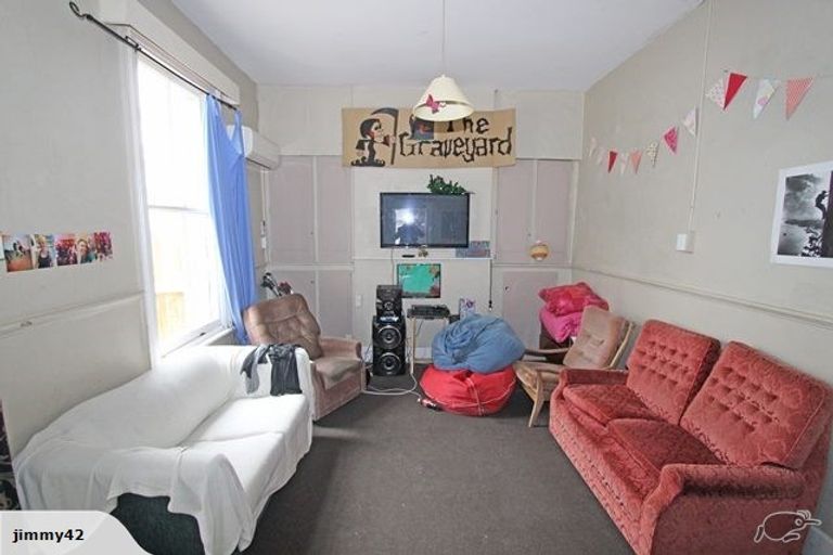 Photo of property in 693 Castle Street, North Dunedin, Dunedin, 9016