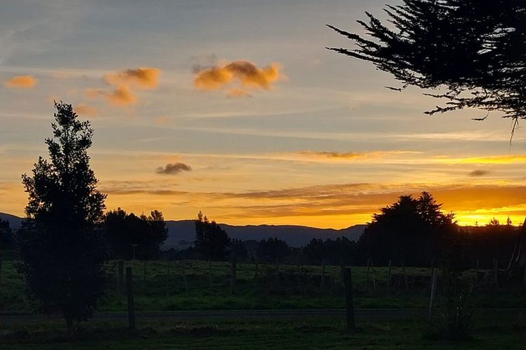 Photo of property in 39 Bright Street, Eketahuna, 4900