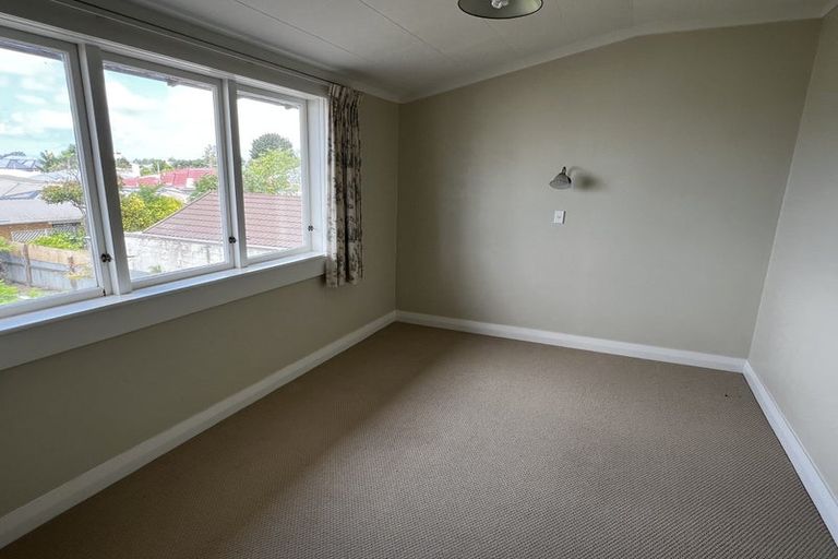 Photo of property in 313 Prospect Road, Hastings, 4122