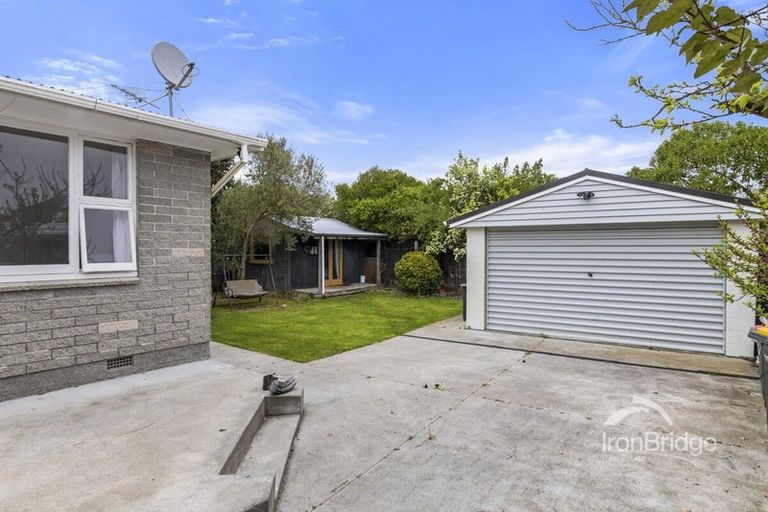 Photo of property in 10 Malta Crescent, South New Brighton, Christchurch, 8062