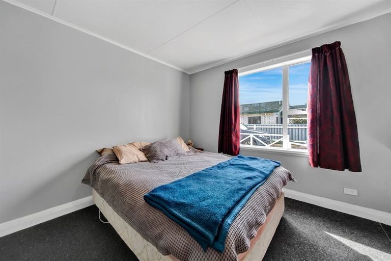 Photo of property in 37 Wallscourt Place, Normanby, Hawera, 4614