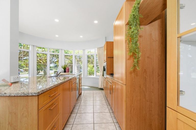 Photo of property in 11 Nielsen Gardens, Rototuna, Hamilton, 3210