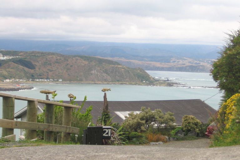 Photo of property in 21 View Road, Houghton Bay, Wellington, 6023