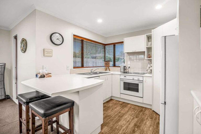 Photo of property in 2/126 Halswell Road, Hillmorton, Christchurch, 8025