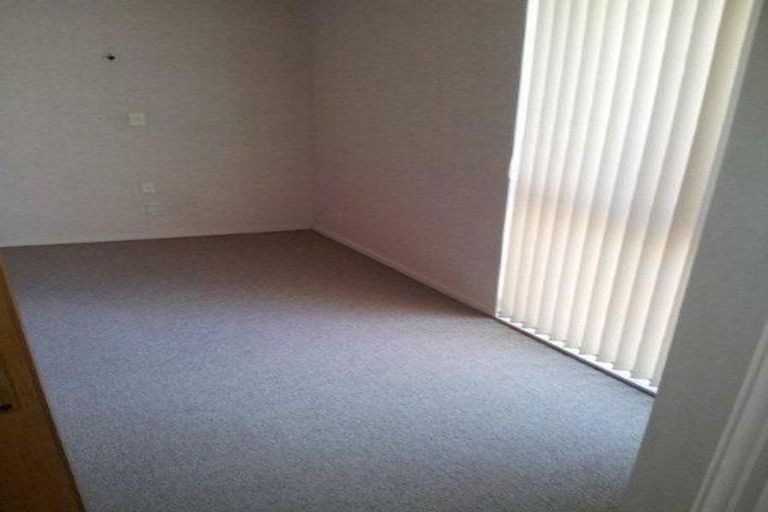 Photo of property in 33m Peverel Street, Riccarton, Christchurch, 8011