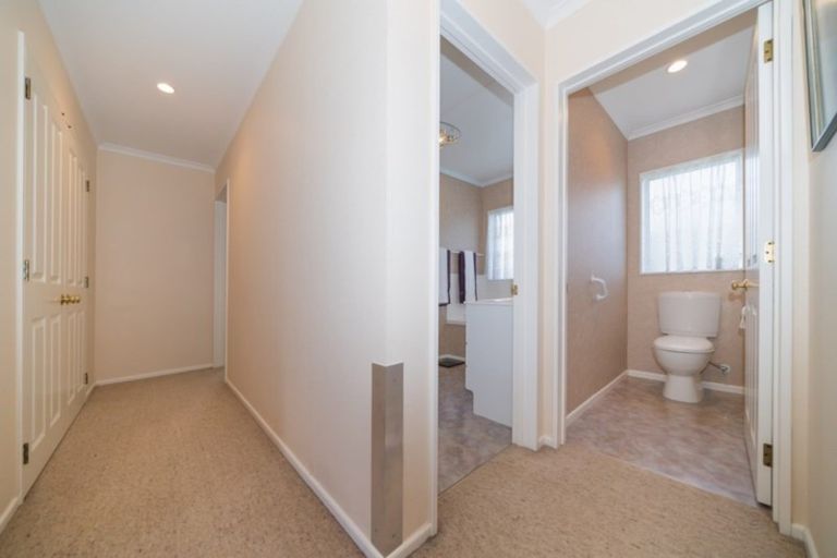 Photo of property in 1 Cole Lane, Milson, Palmerston North, 4414