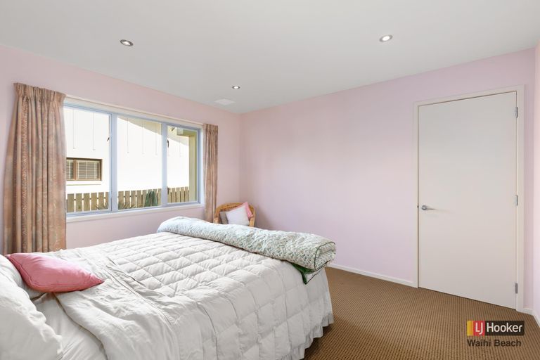 Photo of property in 221 Seaforth Road, Waihi Beach, 3611