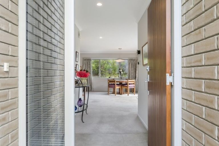 Photo of property in 14 Beachwood Drive, Hatfields Beach, Orewa, 0931