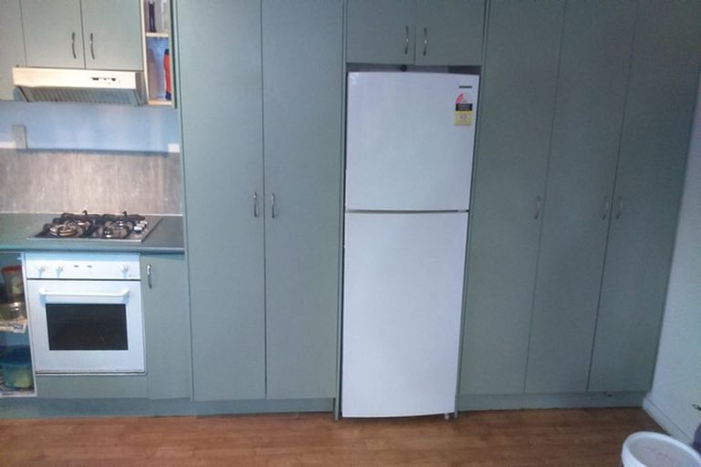 Photo of property in 16d Roick Parade, Glen Eden, Auckland, 0602