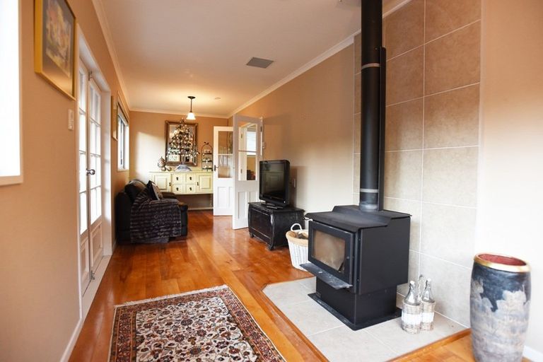 Photo of property in 44 Rakiura Parade, Otatara, Invercargill, 9879