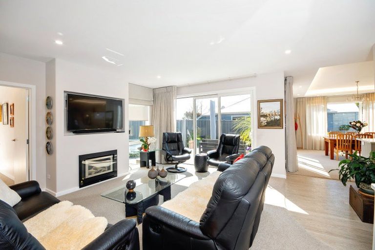 Photo of property in 5a Guthrie Road, Havelock North, 4130