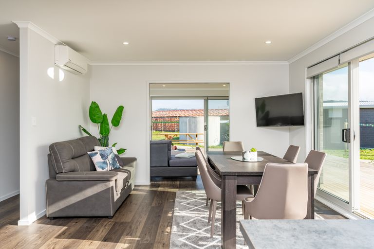 Photo of property in 26 Northcoast Place, Mangawhai Heads, Mangawhai, 0505