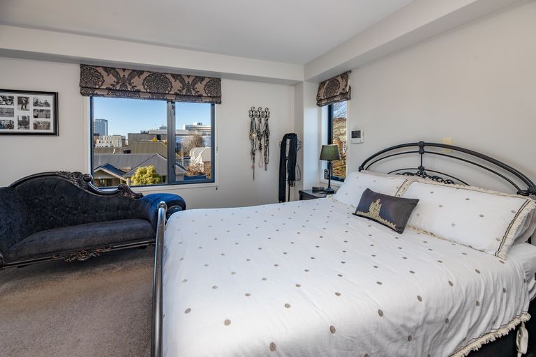 Photo of property in Gloucester Towers, 28/28 Gloucester Street, Christchurch Central, Christchurch, 8013