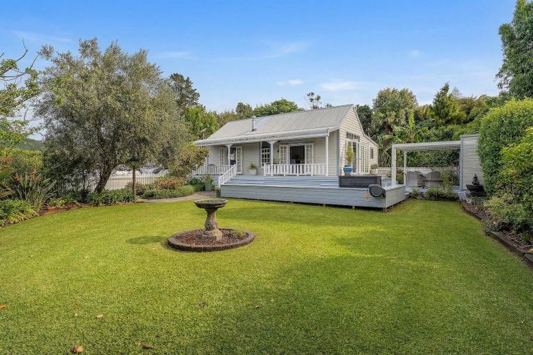 Photo of property in 17 Cemetery Road, Kuaotunu, Whitianga, 3592